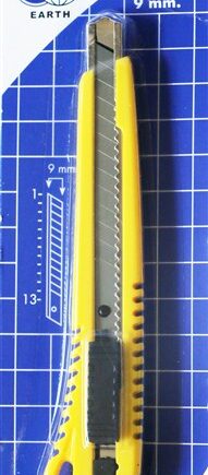KNIFE SNAP OFF BLADE PLASTIC 9MM DIY TH7062