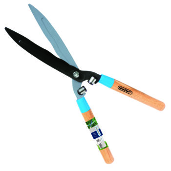 EFFICIENT AND COMFORATBLE HEDGE SHEAR CUTTING DUE TO STURDY BLADES AND ERGONOMIC WOODEN HANDLE