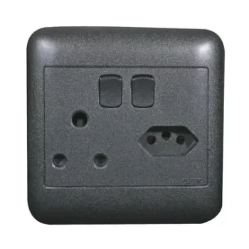 4X4 Single+2P Black Switch Socket
